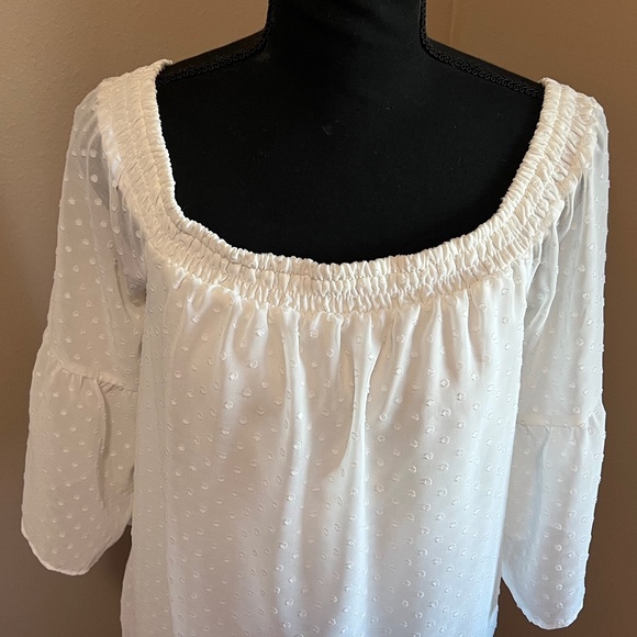 MAURICES Women’s Top (Size M) - Picture 11 of 16